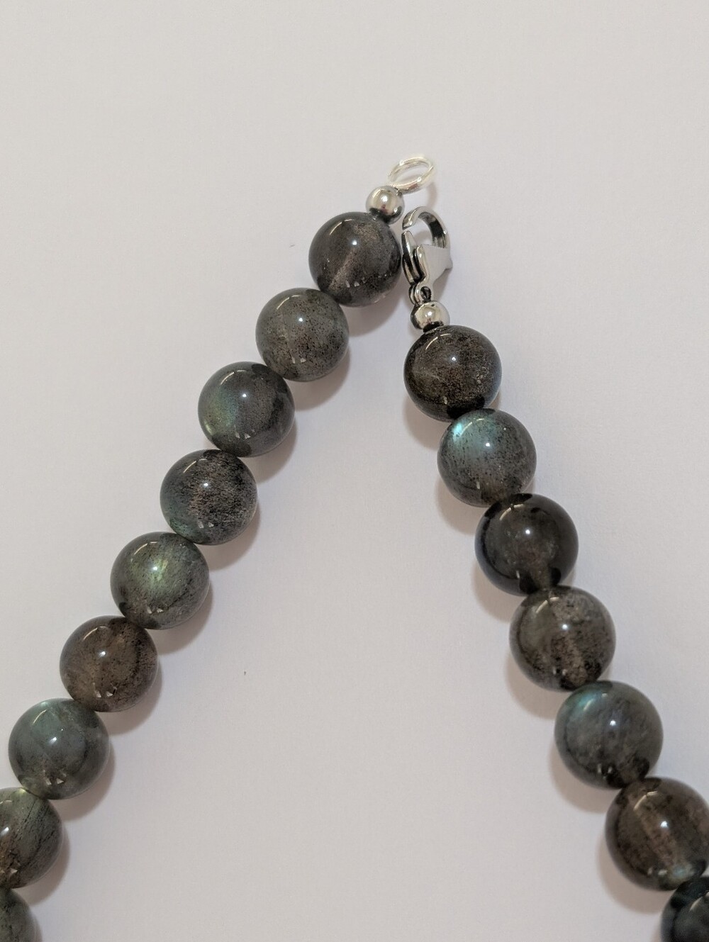 Flashy Labradorite Necklace - Picture 7 of 11